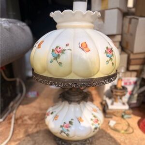 Vtg 3-w Hand Painted Flowers Butterflies Melon Shade Table Dresser Lamp 23” Tall